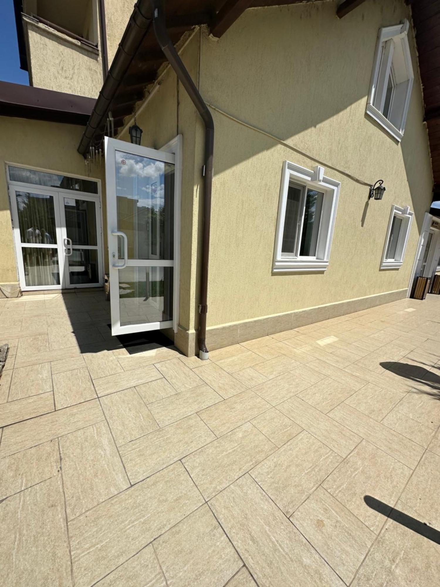 Casa Rustic Cazare Питешти Экстерьер фото